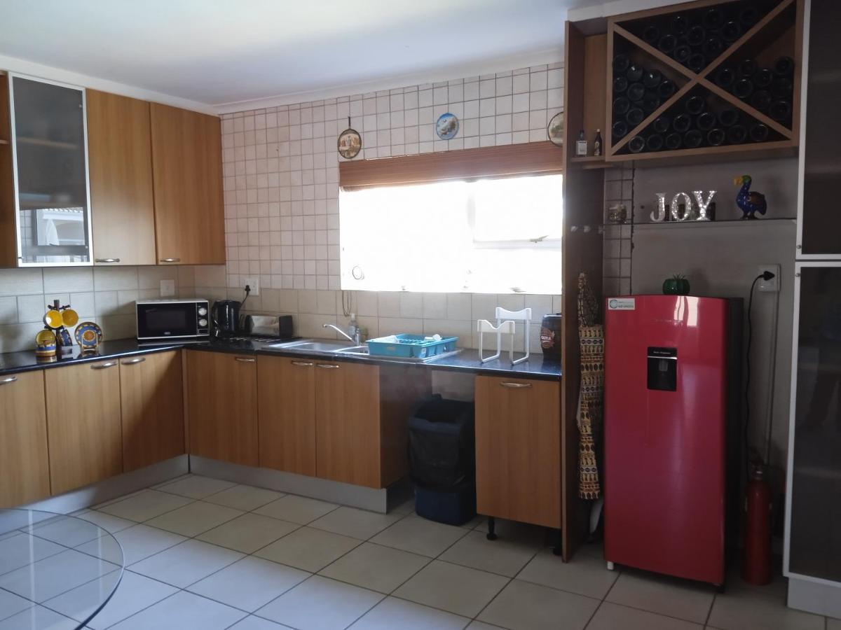 Carmel Huys Villa Cape Town Exterior photo