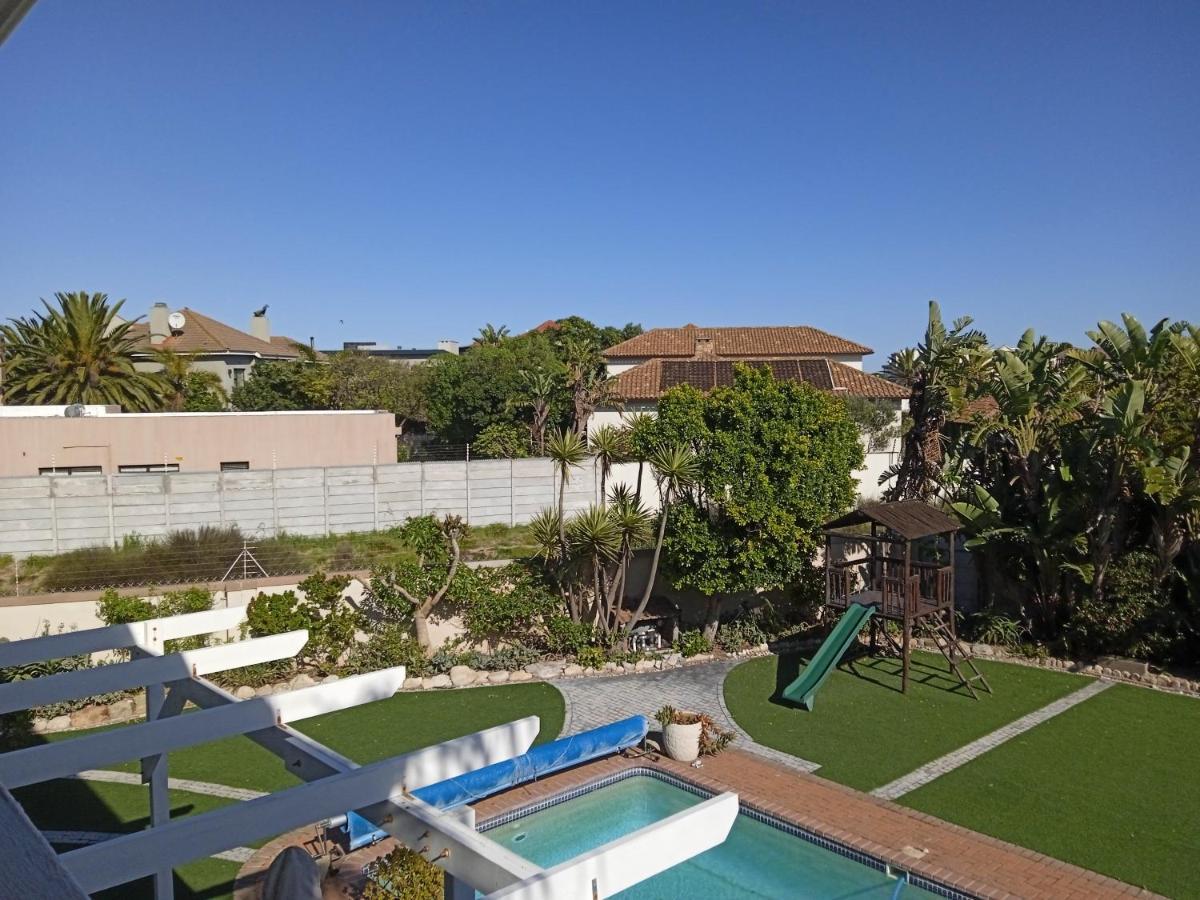 Carmel Huys Villa Cape Town Exterior photo